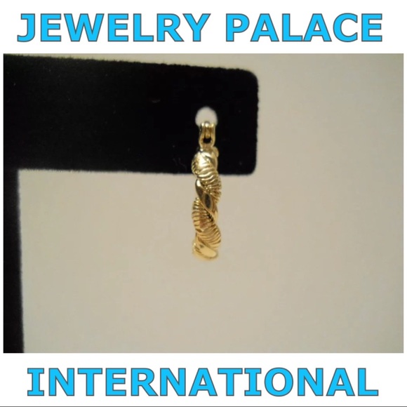 14K Gold Filled Trendy Twist Hoop Earrings. - Picture 3 of 7